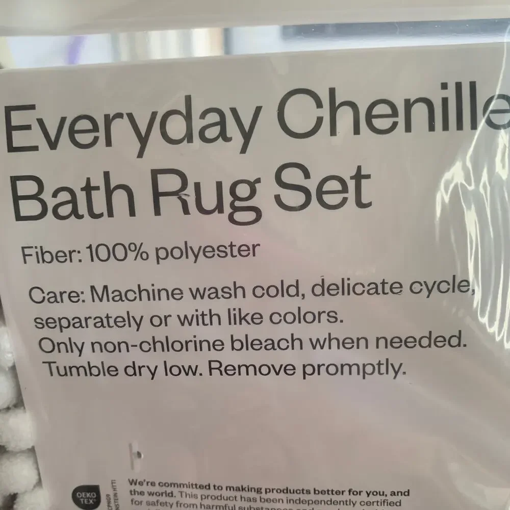 Room Essentials (2) Pack Everyday Chenille Bathmat Set 17in x 24in White